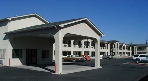 American Inn & Suites Albuquerque Exterior photo